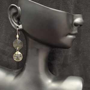 Elegant Green Drop Earrings